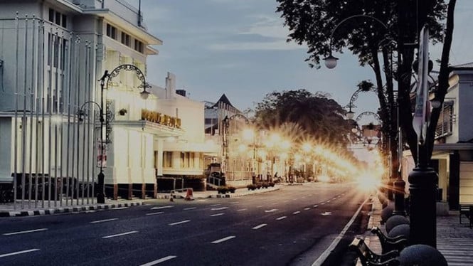 Asia Afrika Street 2